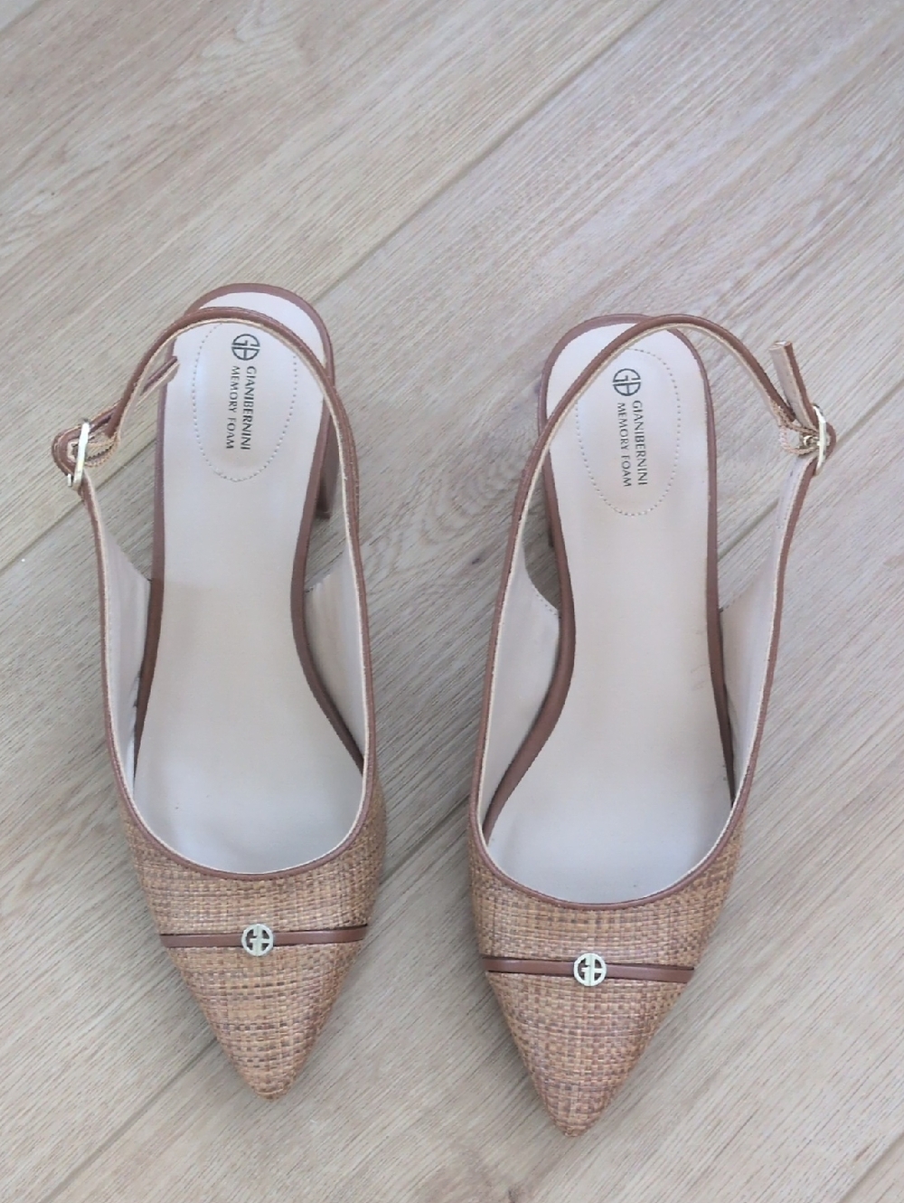 Giani Bernini Tan Woven Pointed-Toe Slingback Pumps